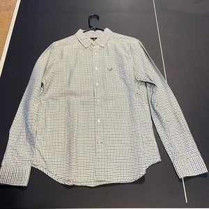 American Eagle button down shirt Medium